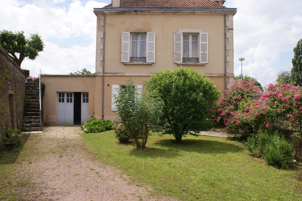 Gite Les Minimes Avallon Exteriér fotografie