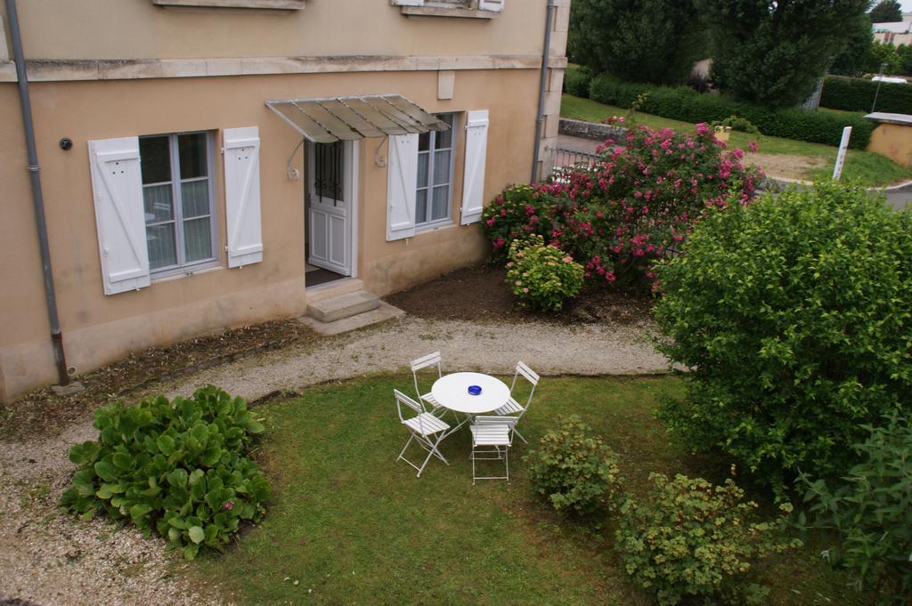 Gite Les Minimes Avallon Exteriér fotografie